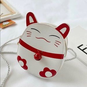 ⬇️ $23 Cat purse crossbody